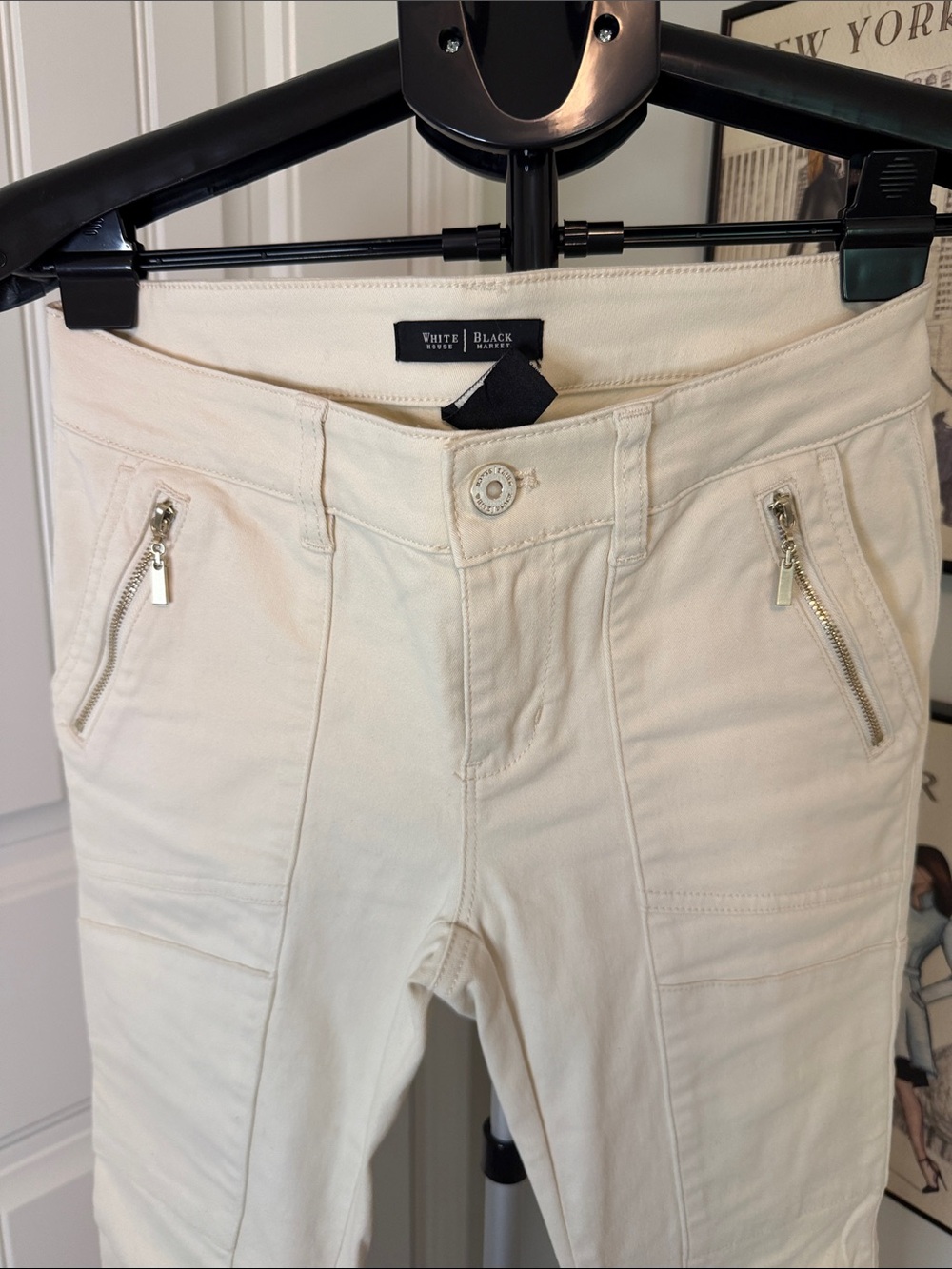 White House Black Market Off-White Zip Pocket Ankle Pants - Picture 2 of 9